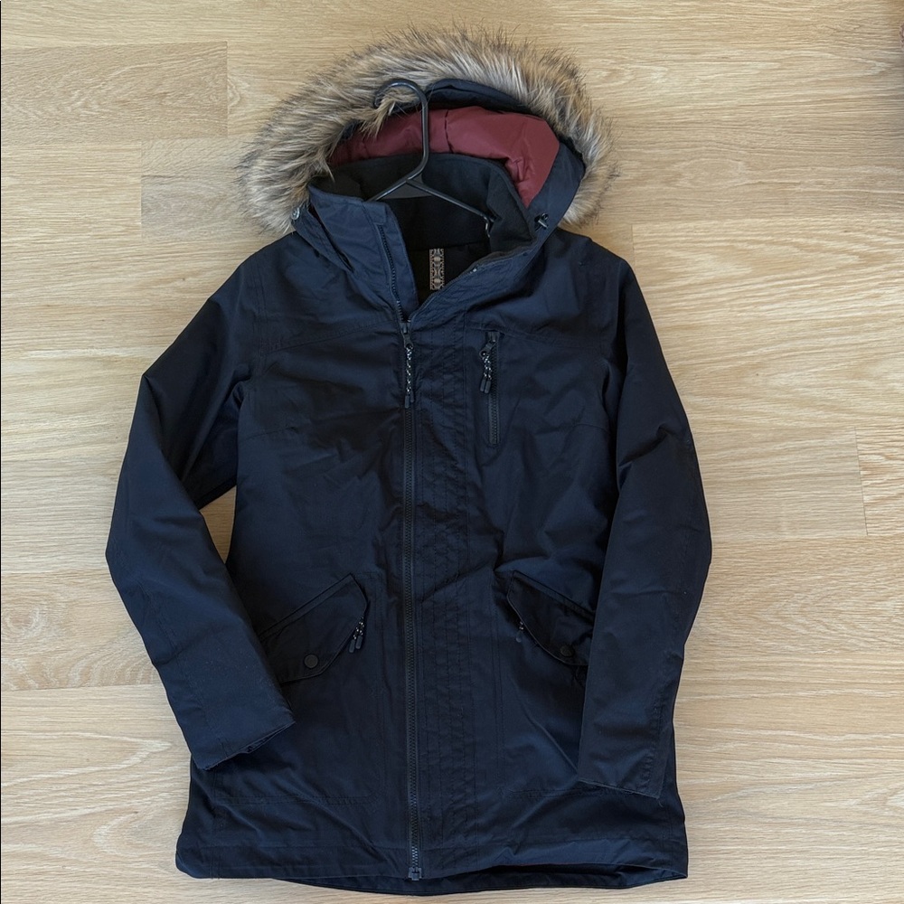 Burton snowboard and ski jacket with Faux Fur Trim